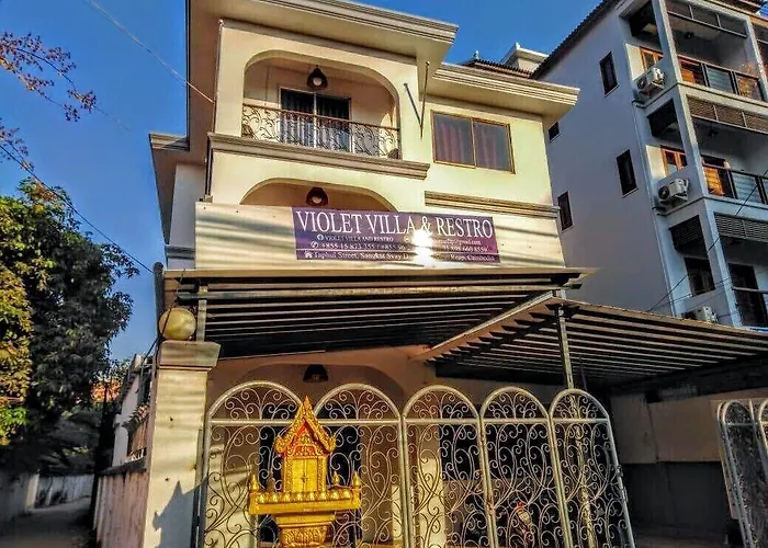 Hotel Violet And Restro