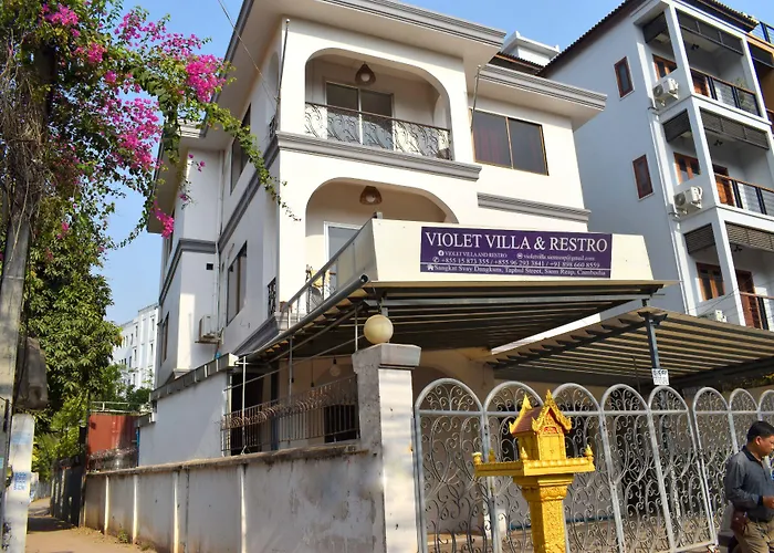 Hotel Violet And Restro